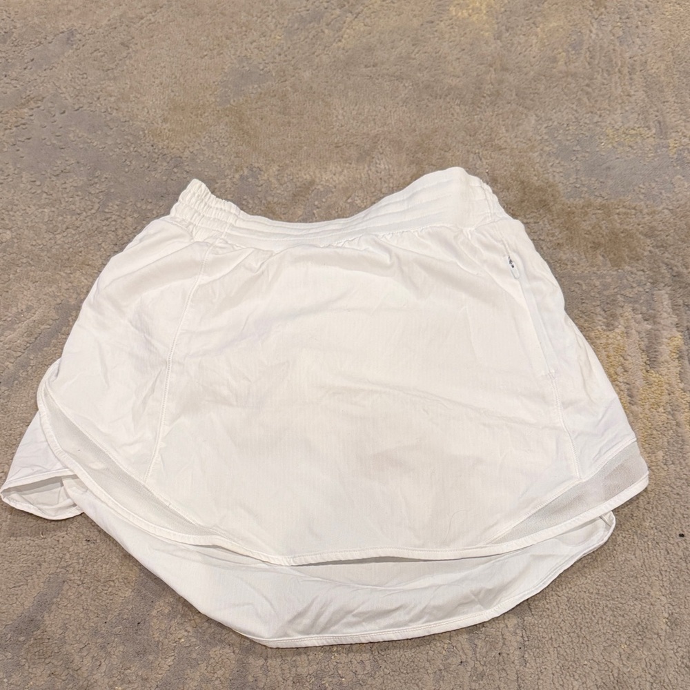 Lululemon Athletica Hottie Hot Skirt White Skirt Skort Shorts Small 2 EUC‎